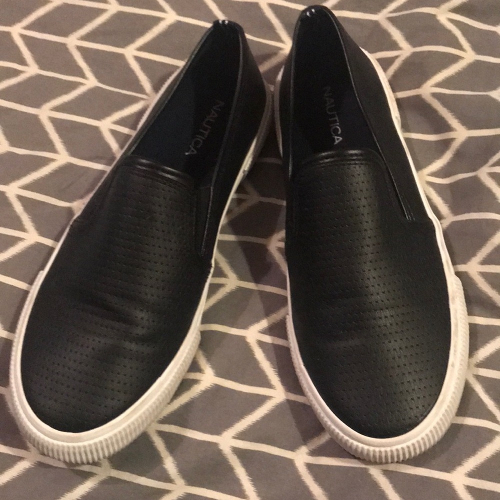 Nautica slides